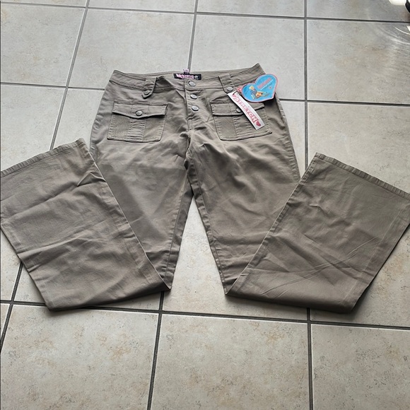 Bubblegum Denim - Khaki Button-Fly Pants